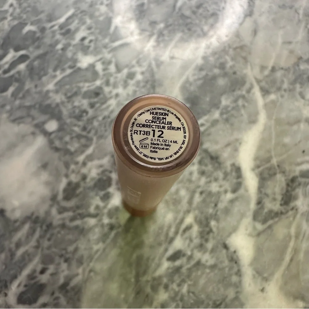 Live Tinted HueSkin‎ Serum Concealer 12